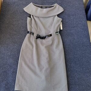 Tahari Arthur S. Levine Dress Womens 8 Black White Boat Neck Sheath Belted Work